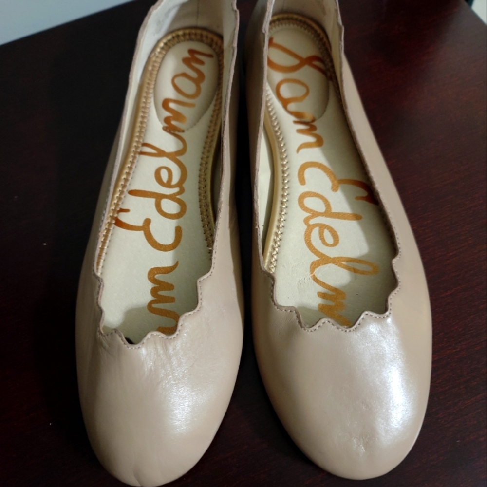 Sam Edelman Francis Ballet Flats Beige Leather Scalloped Trim